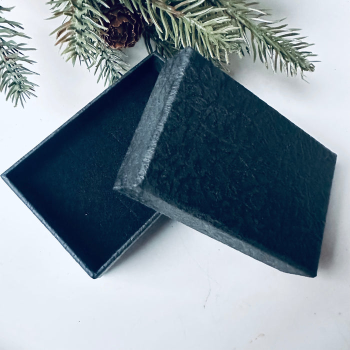 JEWELLERY/NECKLACE GIFT BOX (BOX ONLY)