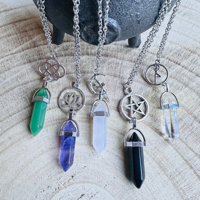 GREEN AVENTURINE CRYSTAL NECKLACE