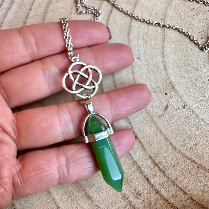 GREEN AVENTURINE CRYSTAL NECKLACE