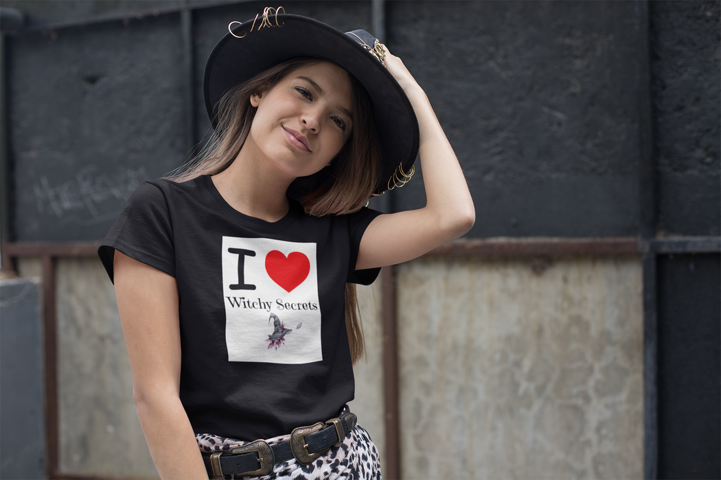 I LOVE WITCHY SECRETS T-SHIRT